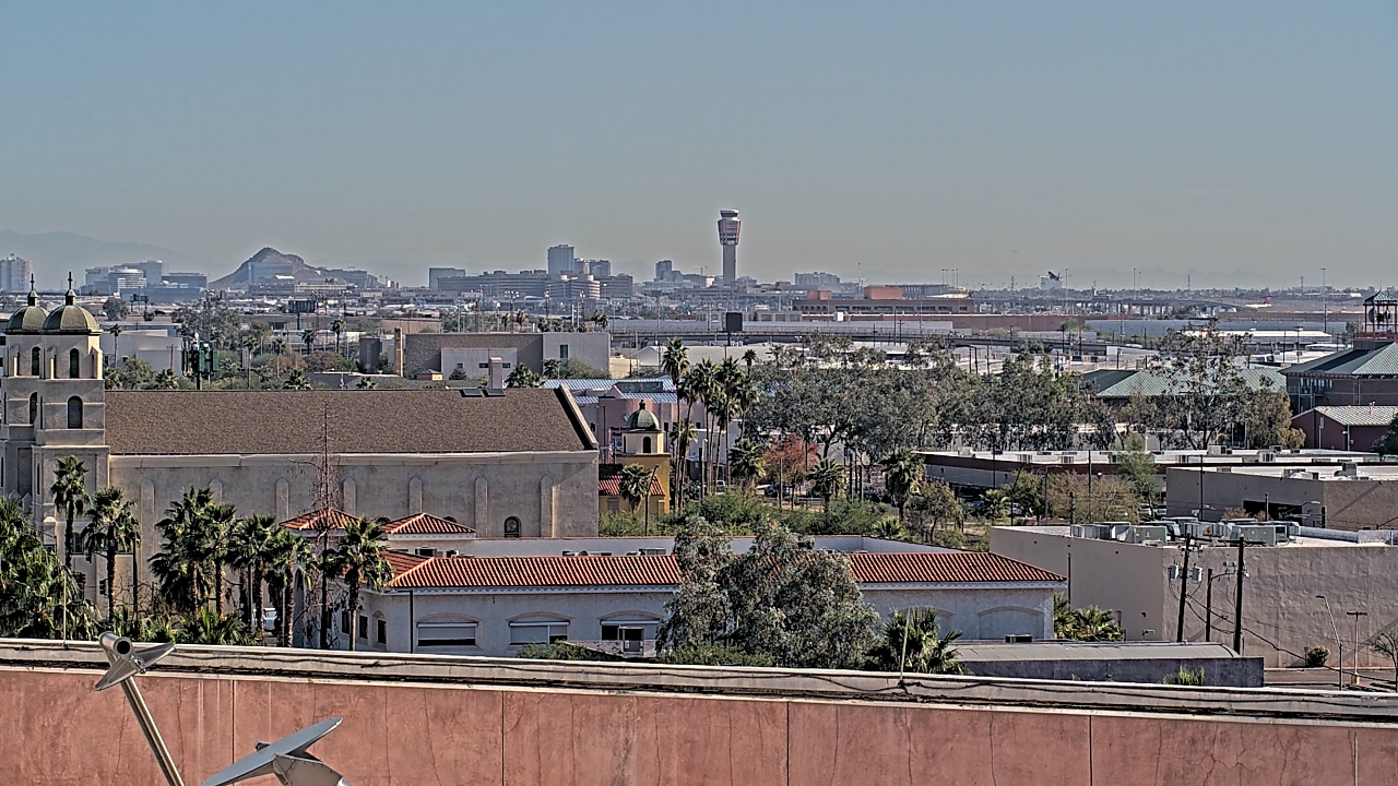 Thumbnail for current weather camera view from Arizona Science Center in Phoenix, Arizona