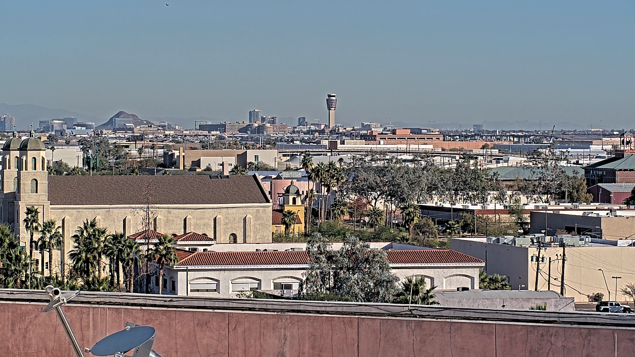 Thumbnail for current weather camera view from Arizona Science Center in Phoenix, Arizona
