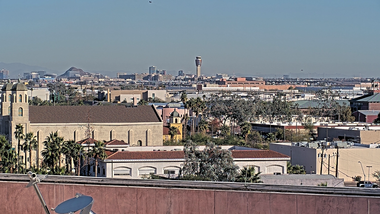 Thumbnail for current weather camera view from Arizona Science Center in Phoenix, Arizona