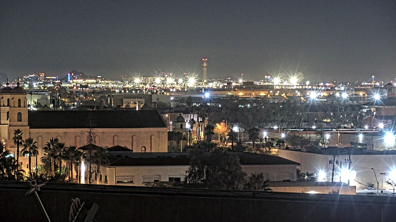 Thumbnail for current weather camera view from Arizona Science Center in Phoenix, Arizona