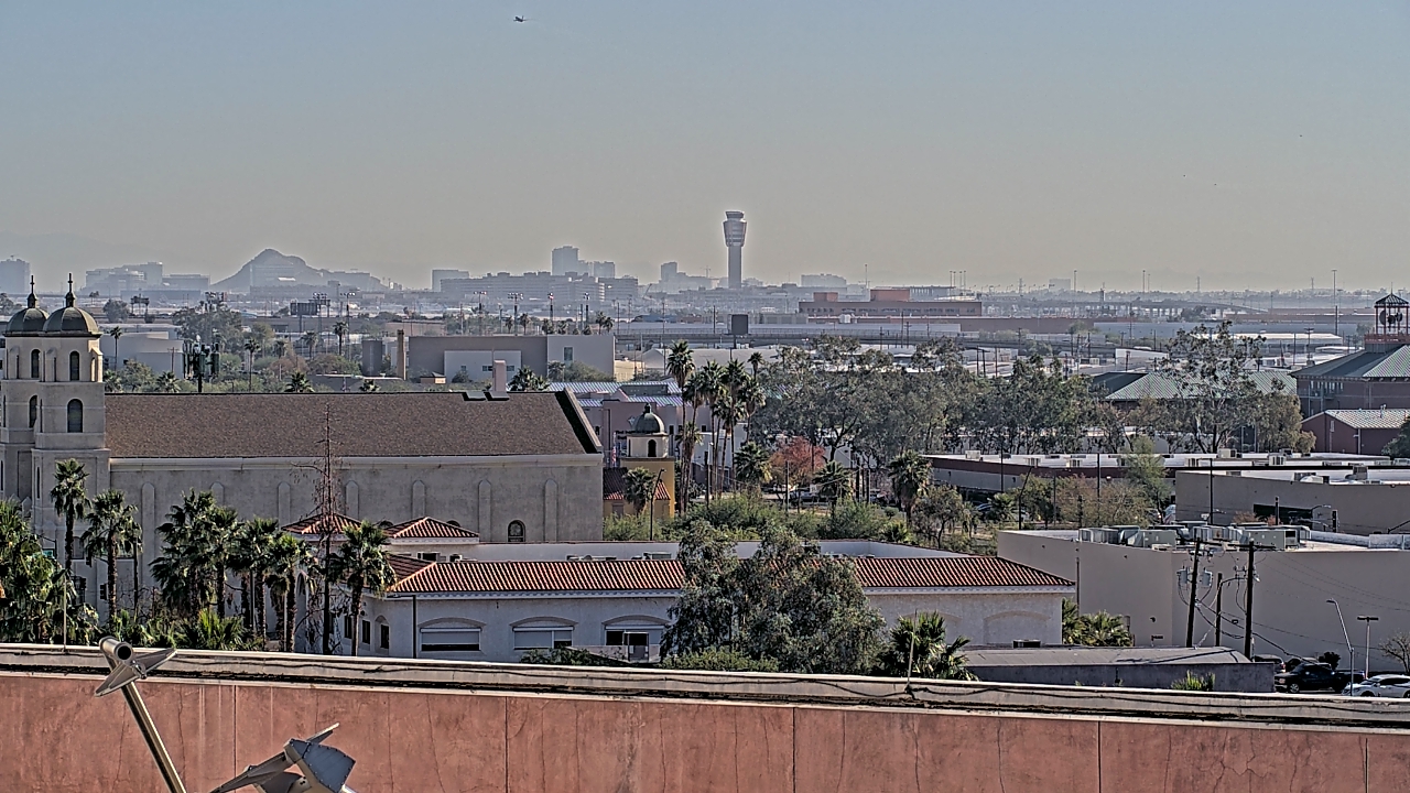 Thumbnail for current weather camera view from Arizona Science Center in Phoenix, Arizona