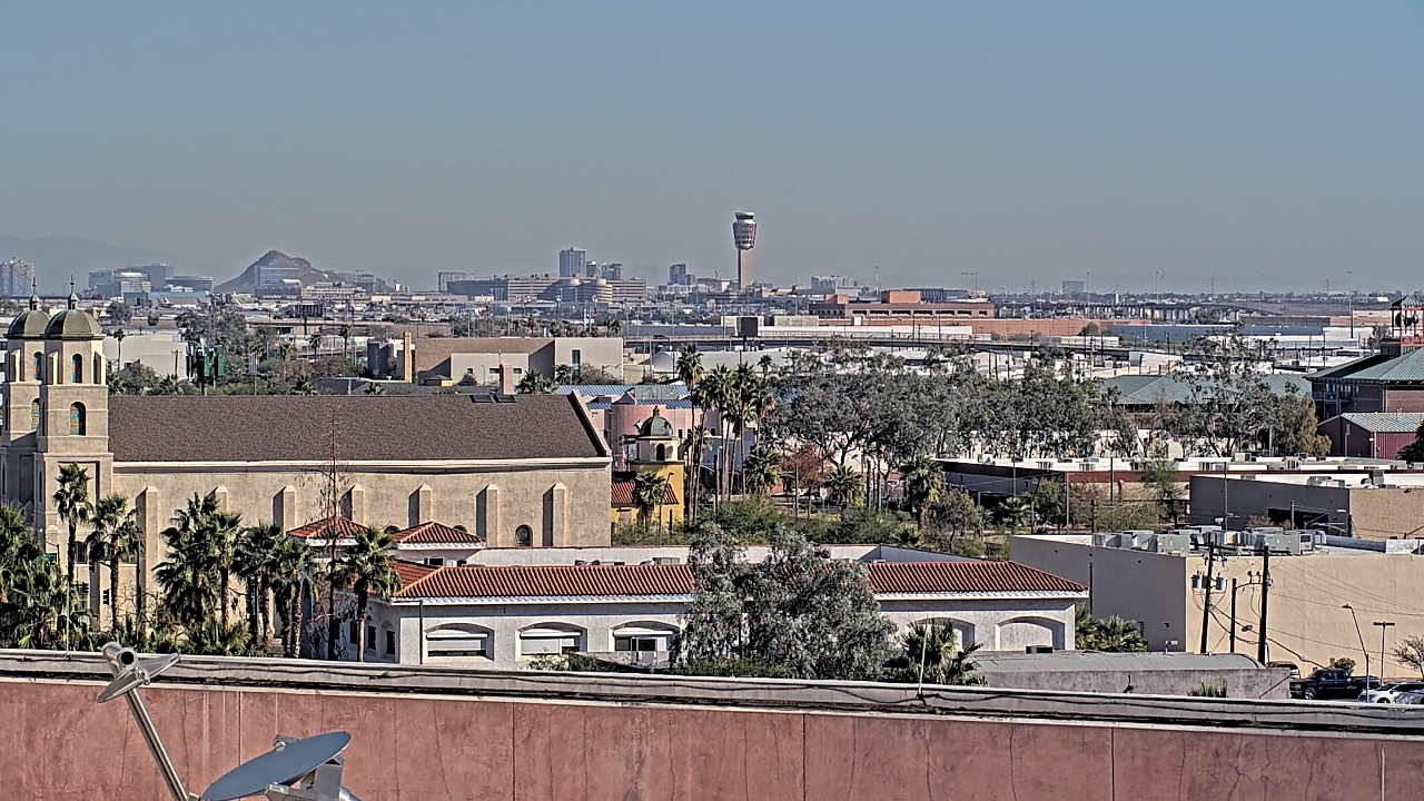 Thumbnail for current weather camera view from Arizona Science Center in Phoenix, Arizona