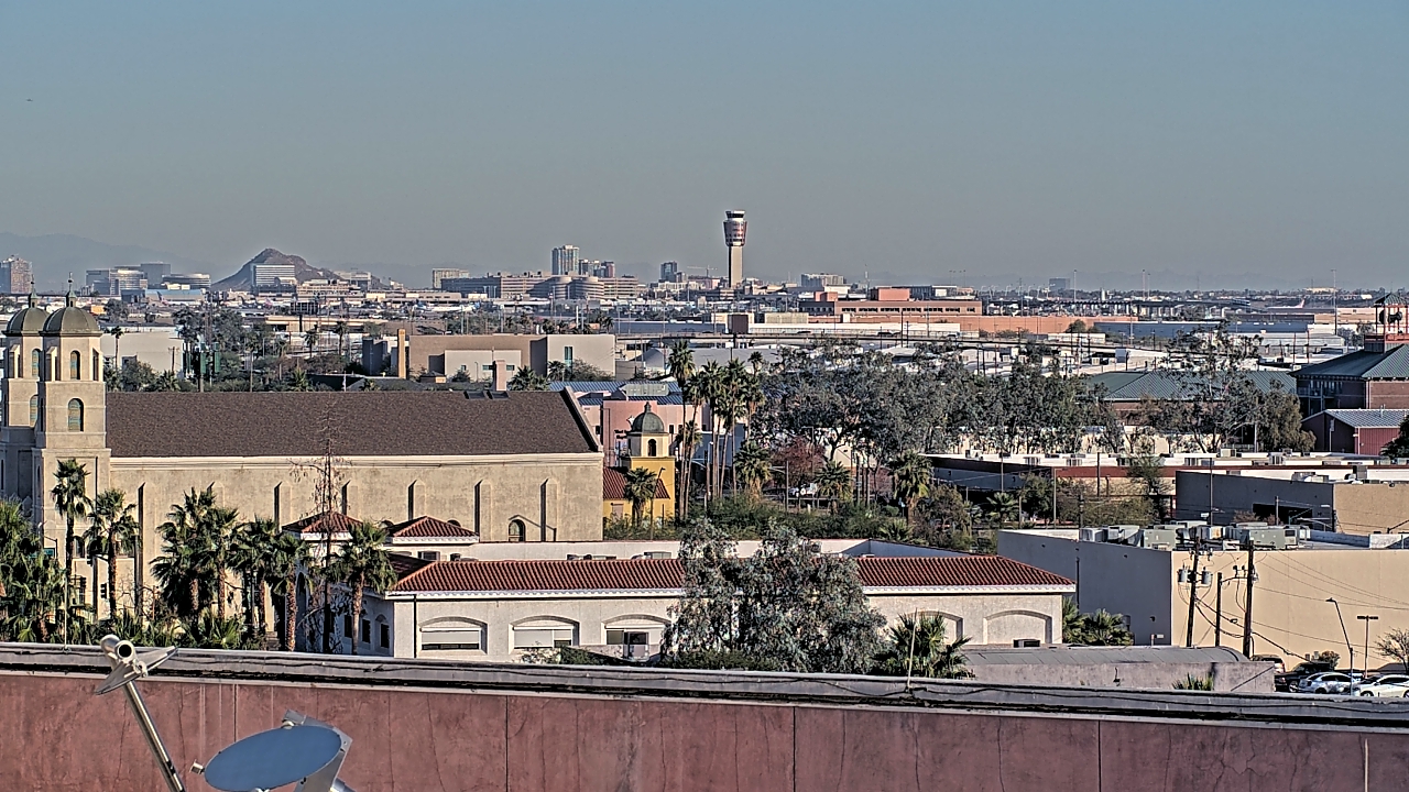 Thumbnail for current weather camera view from Arizona Science Center in Phoenix, Arizona