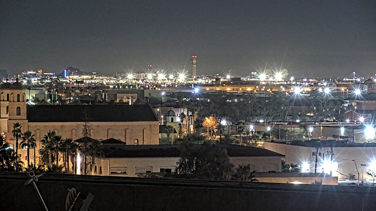 Thumbnail for current weather camera view from Arizona Science Center in Phoenix, Arizona