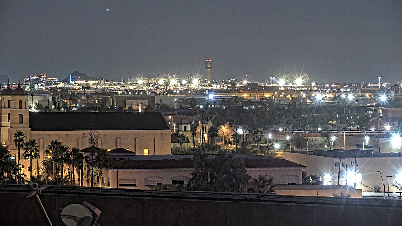 Thumbnail for current weather camera view from Arizona Science Center in Phoenix, Arizona