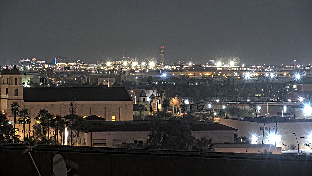 Thumbnail for current weather camera view from Arizona Science Center in Phoenix, Arizona