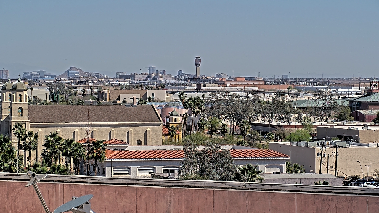 Thumbnail for current weather camera view from Arizona Science Center in Phoenix, Arizona