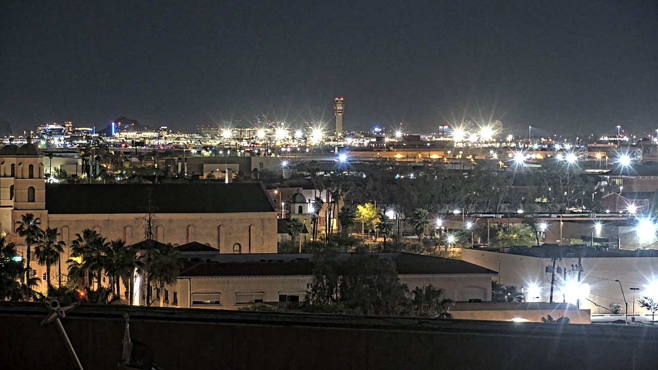 Thumbnail for current weather camera view from Arizona Science Center in Phoenix, Arizona