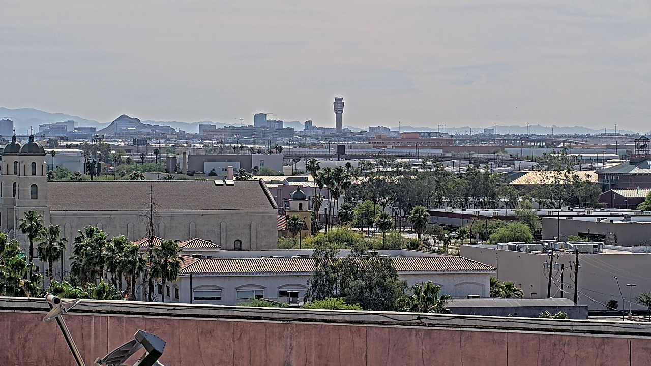 Thumbnail for current weather camera view from Arizona Science Center in Phoenix, Arizona