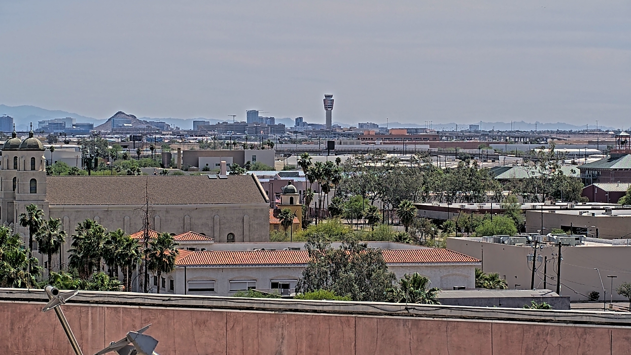 Thumbnail for current weather camera view from Arizona Science Center in Phoenix, Arizona