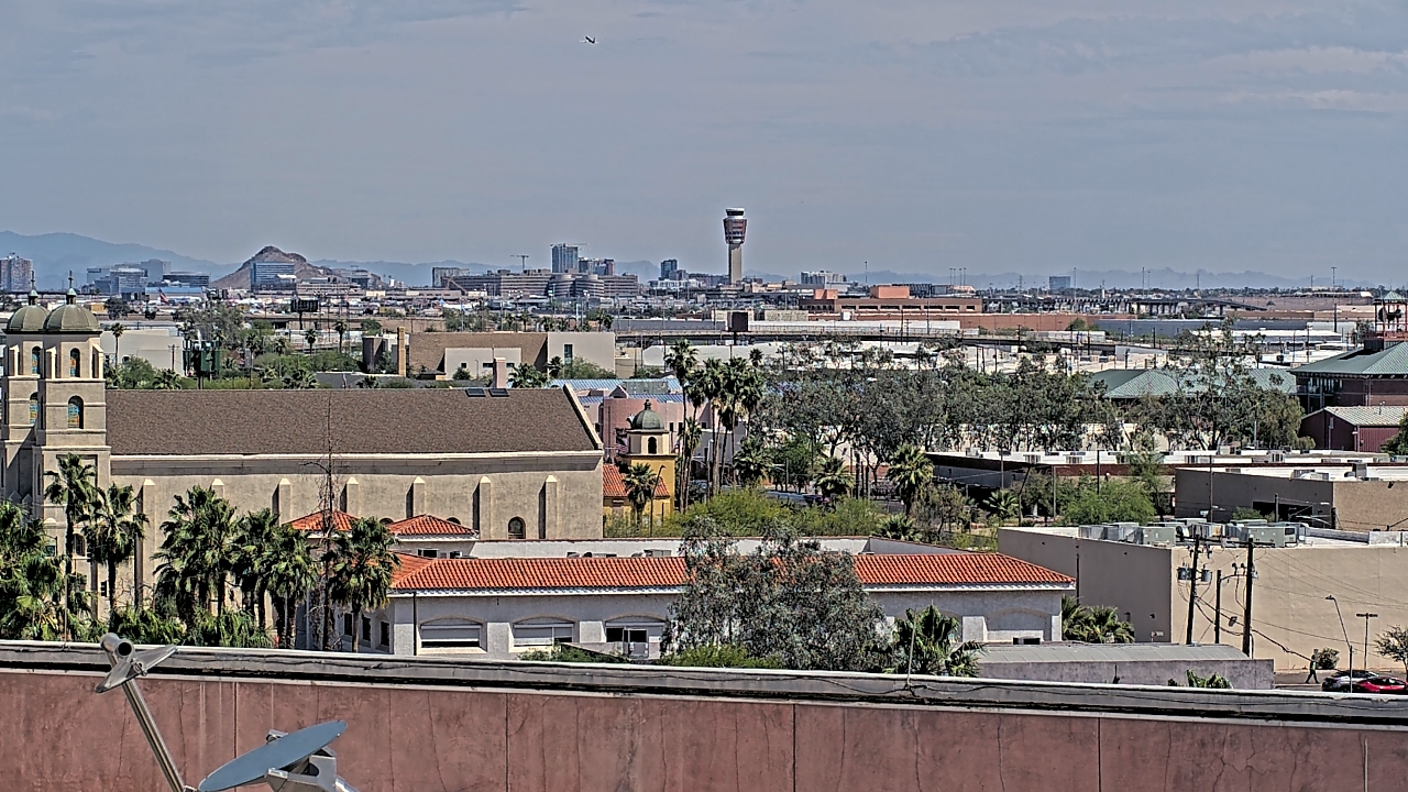 Thumbnail for current weather camera view from Arizona Science Center in Phoenix, Arizona