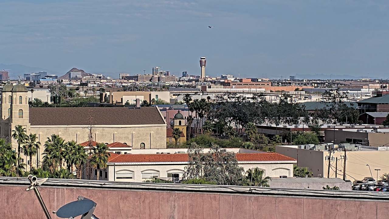 Thumbnail for current weather camera view from Arizona Science Center in Phoenix, Arizona