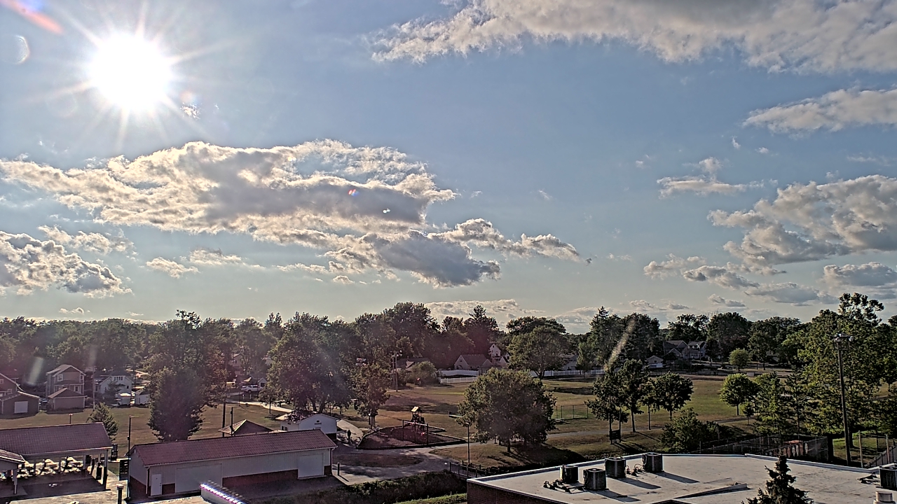 Thumbnail for current weather camera view from Beecher ES in Beecher, Illinois