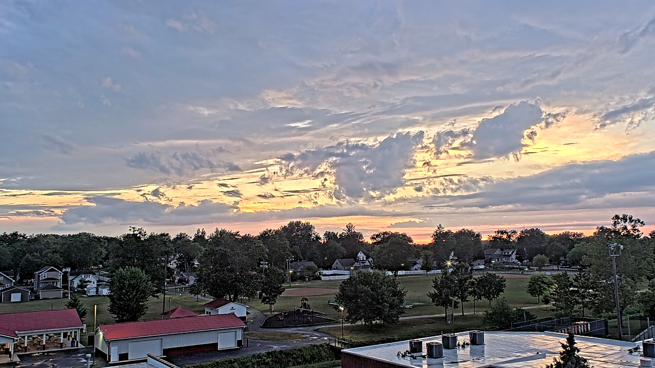 Thumbnail for current weather camera view from Beecher ES in Beecher, Illinois