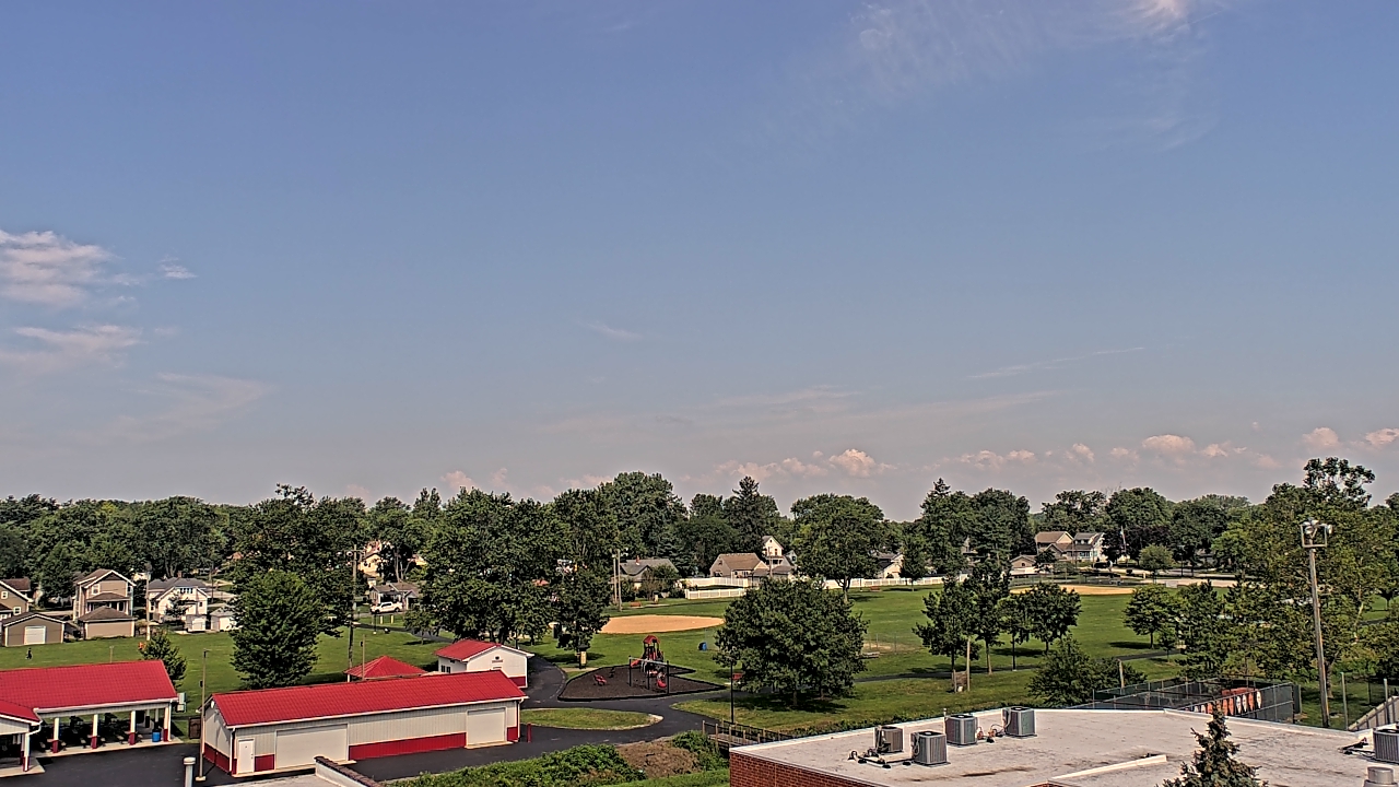 Thumbnail for current weather camera view from Beecher ES in Beecher, Illinois