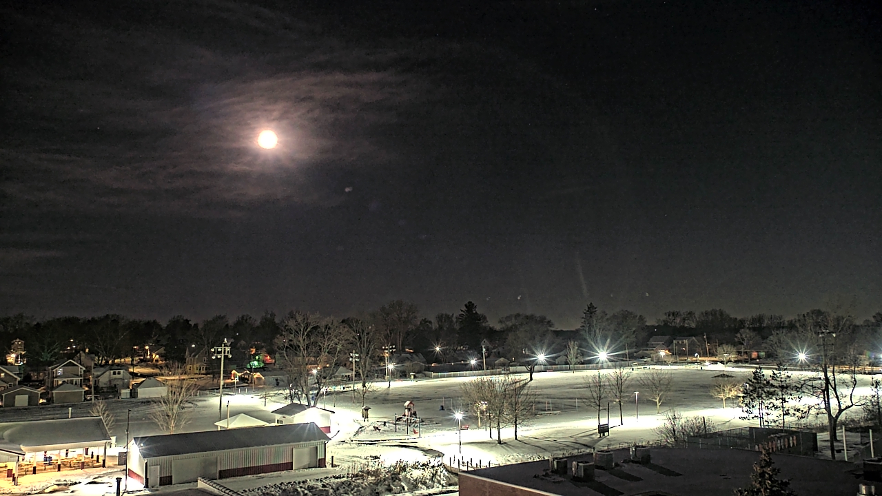 Thumbnail for current weather camera view from Beecher ES in Beecher, Illinois