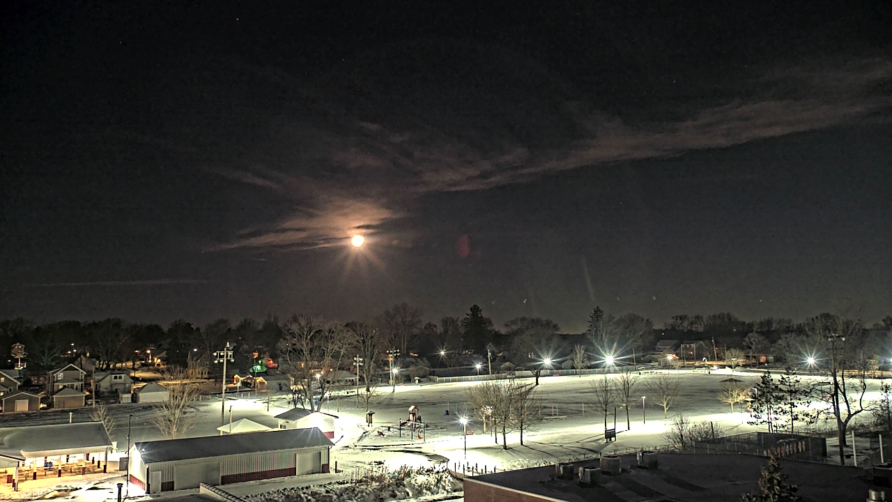 Thumbnail for current weather camera view from Beecher ES in Beecher, Illinois