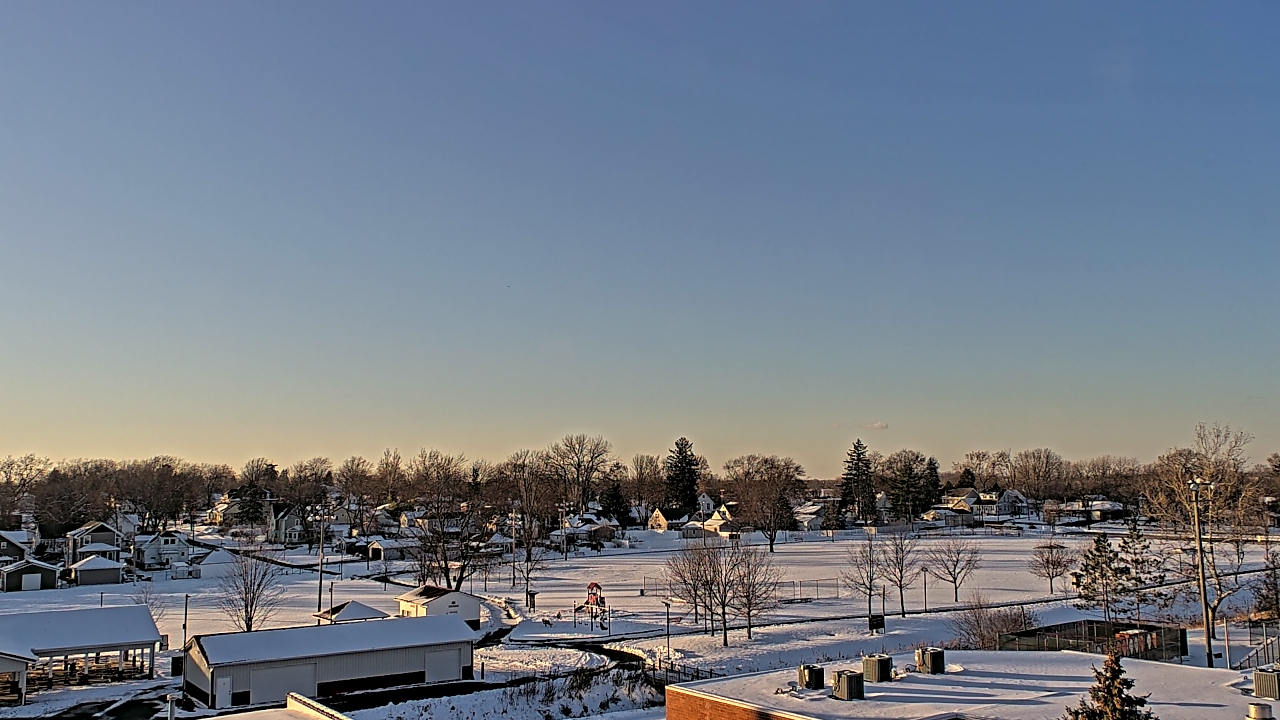 Thumbnail for current weather camera view from Beecher ES in Beecher, Illinois