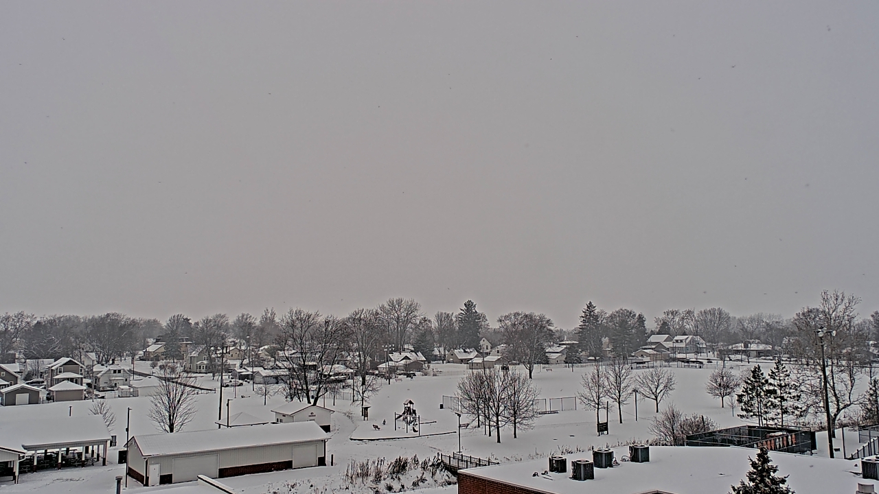 Thumbnail for current weather camera view from Beecher ES in Beecher, Illinois