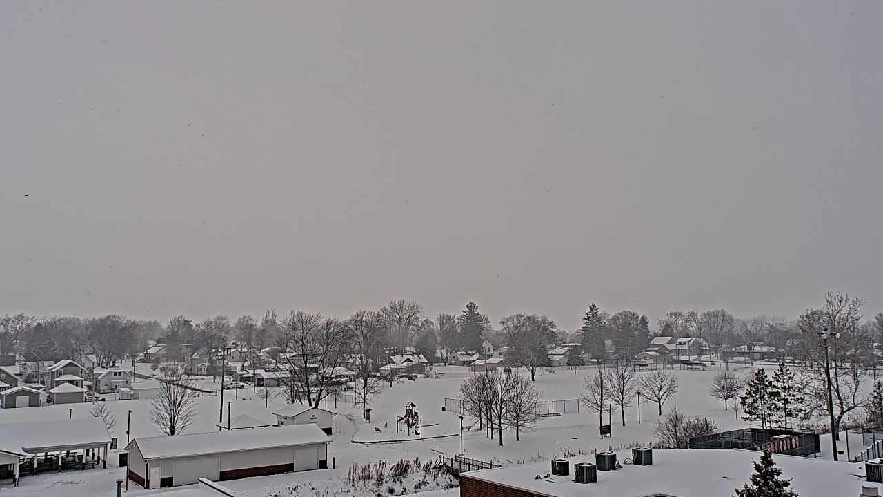 Thumbnail for current weather camera view from Beecher ES in Beecher, Illinois