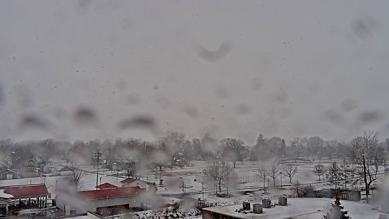 Thumbnail for current weather camera view from Beecher ES in Beecher, Illinois