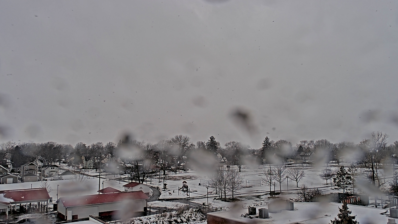 Thumbnail for current weather camera view from Beecher ES in Beecher, Illinois