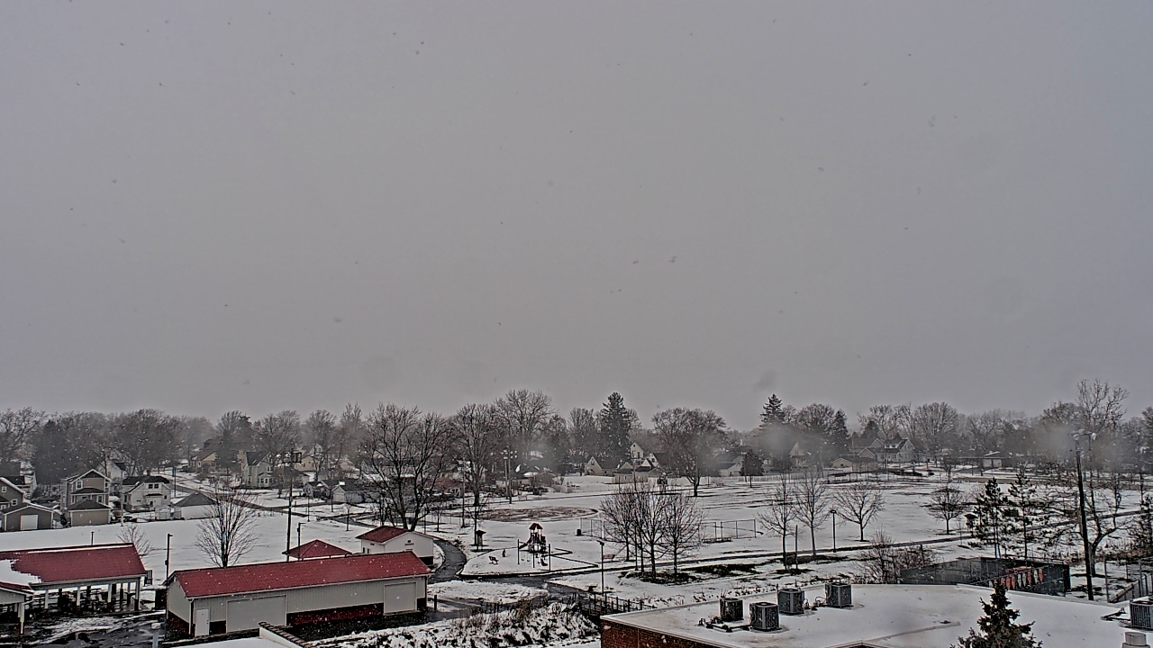 Thumbnail for current weather camera view from Beecher ES in Beecher, Illinois