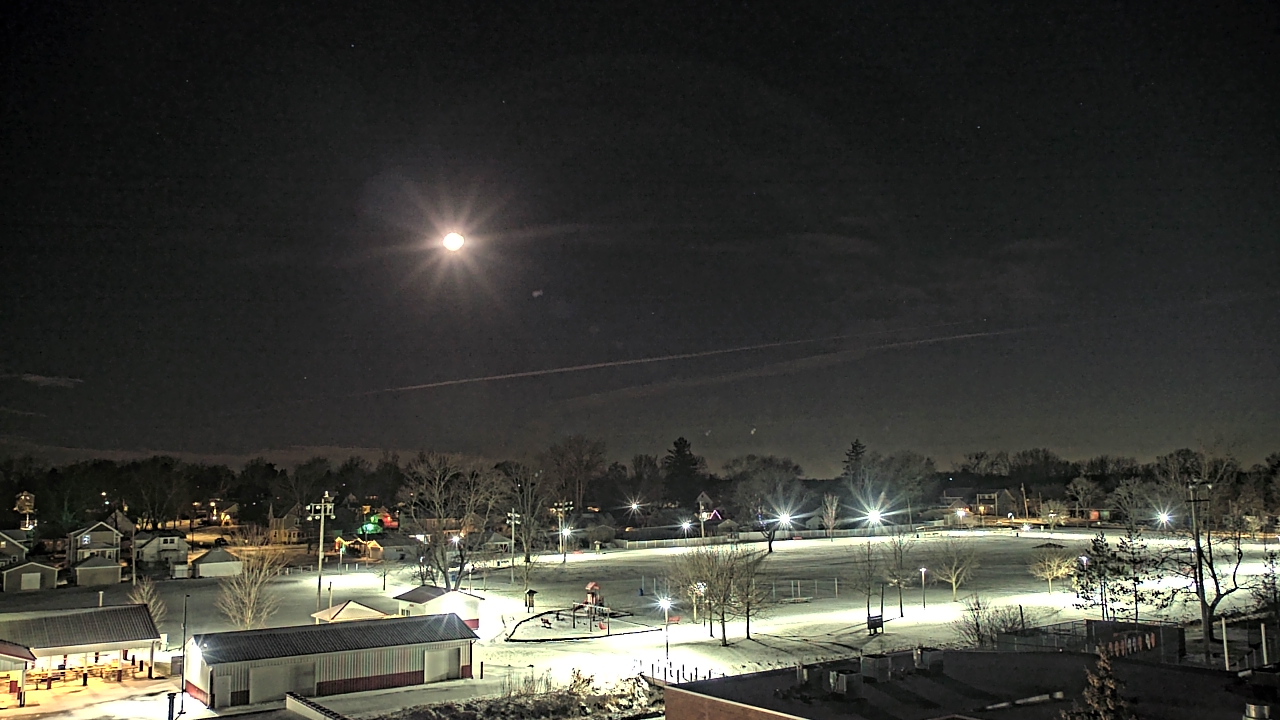 Thumbnail for current weather camera view from Beecher ES in Beecher, Illinois