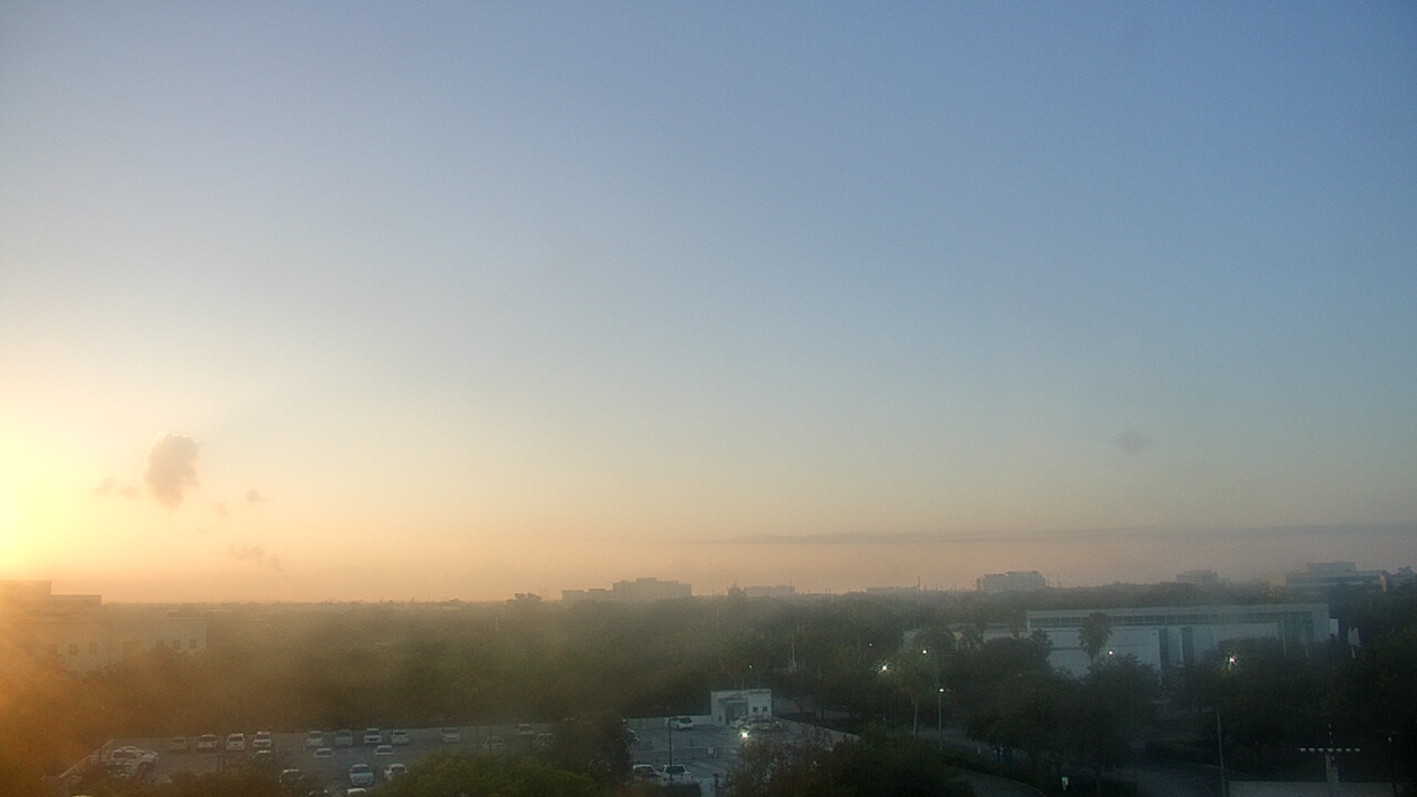 Thumbnail for current weather camera view from Broward County EOC in Plantation, Florida