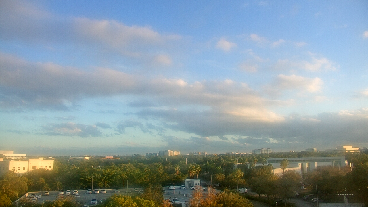 Thumbnail for current weather camera view from Broward County EOC in Plantation, Florida