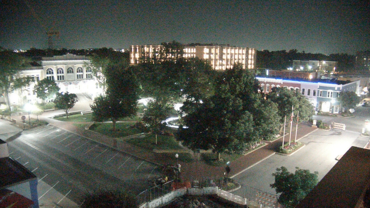 Thumbnail for current weather camera view from Walton�s 5 & 10 in Bentonville, Arkansas