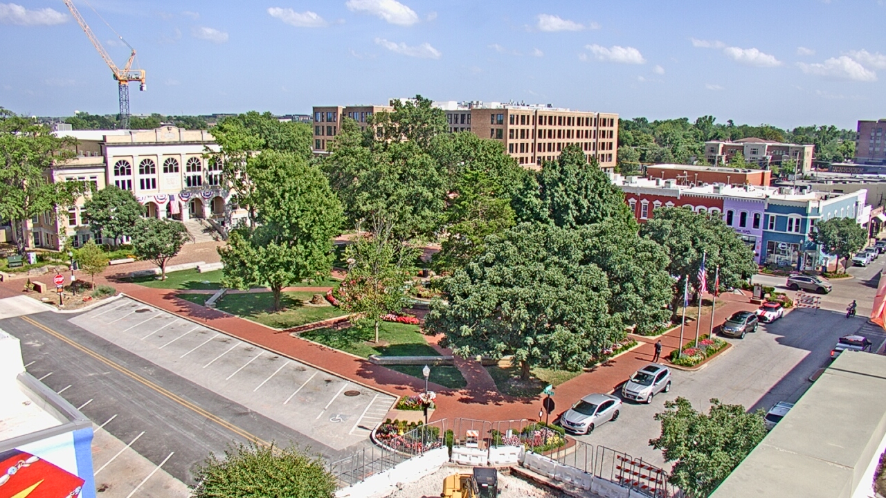 Thumbnail for current weather camera view from Walton�s 5 & 10 in Bentonville, Arkansas