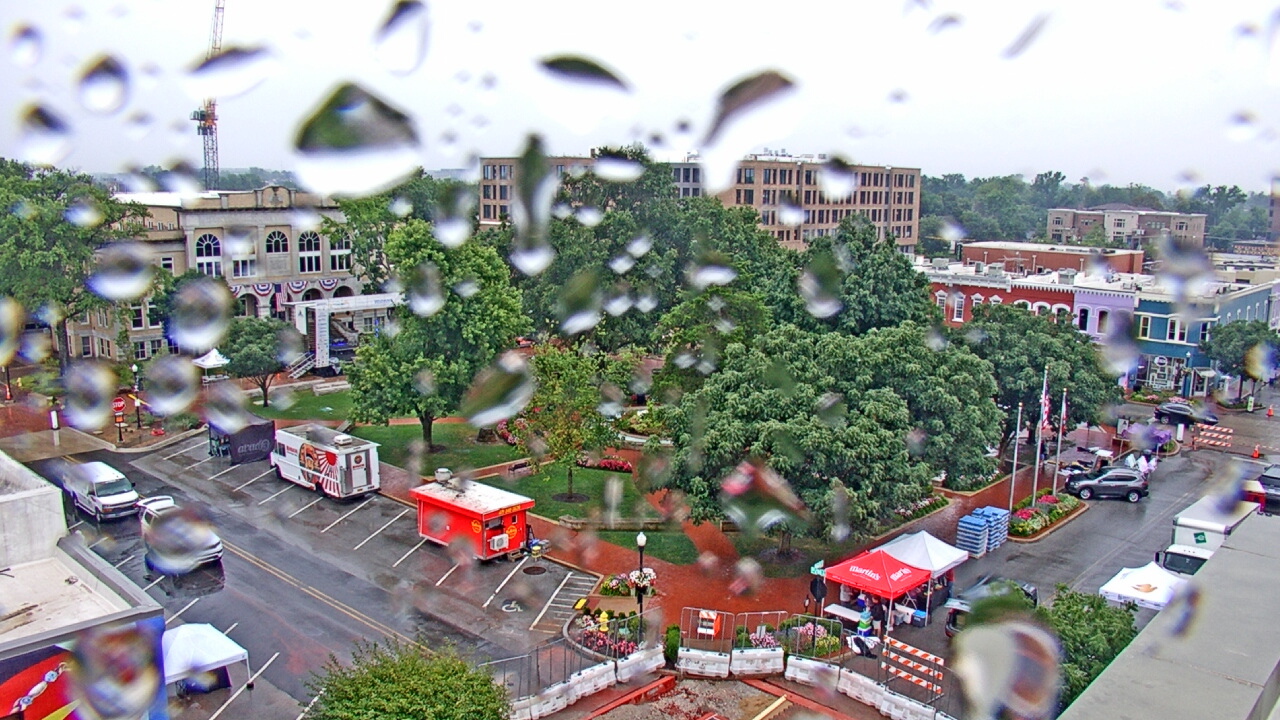 Thumbnail for current weather camera view from Walton�s 5 & 10 in Bentonville, Arkansas