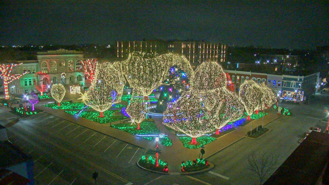 Thumbnail for current weather camera view from Walton�s 5 & 10 in Bentonville, Arkansas