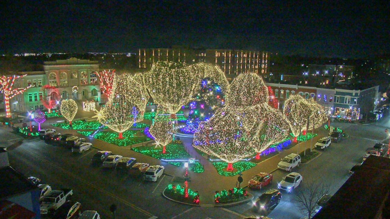 Thumbnail for current weather camera view from Walton�s 5 & 10 in Bentonville, Arkansas