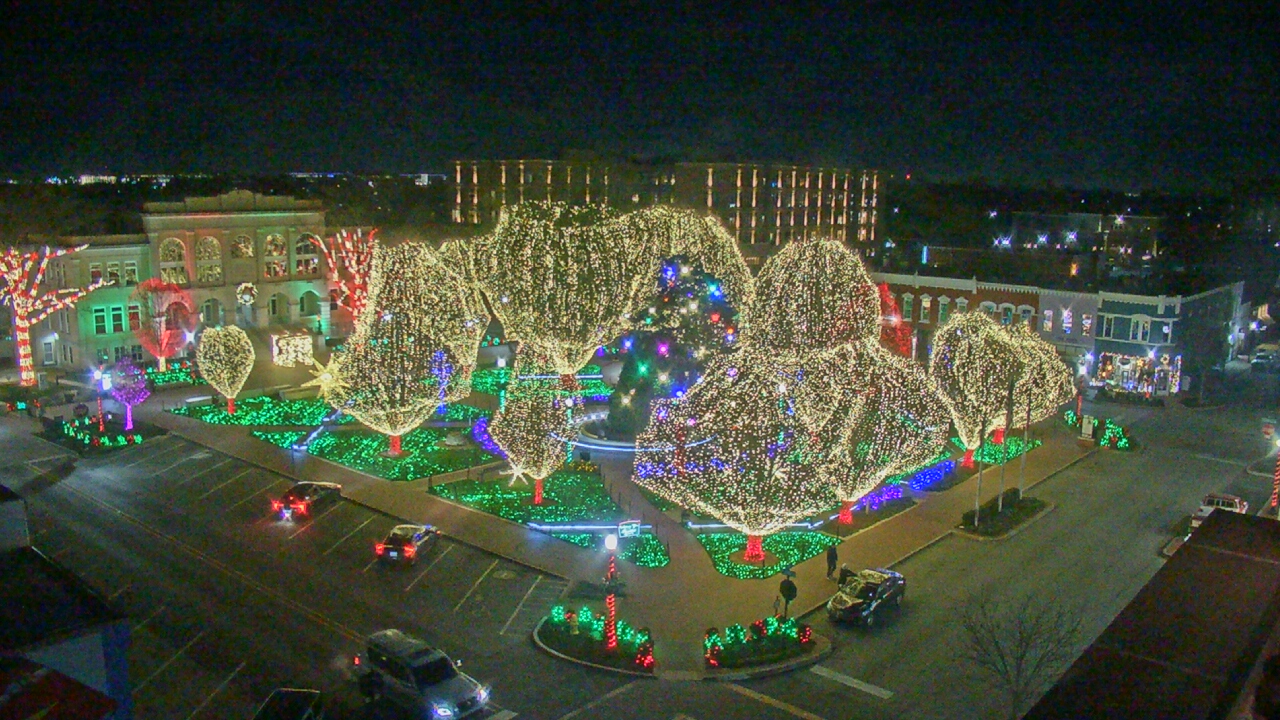 Thumbnail for current weather camera view from Walton�s 5 & 10 in Bentonville, Arkansas