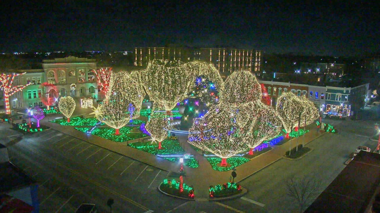 Thumbnail for current weather camera view from Walton�s 5 & 10 in Bentonville, Arkansas