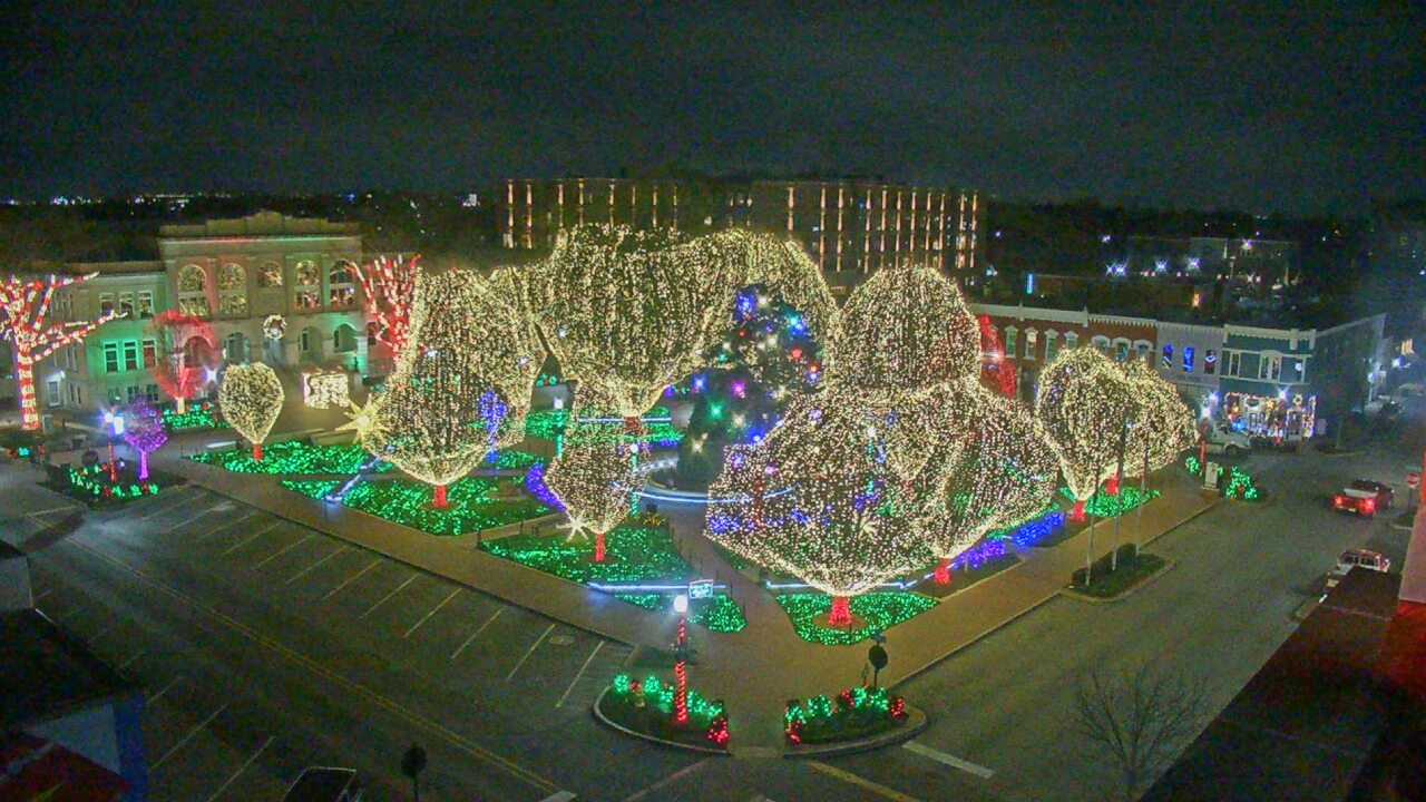 Thumbnail for current weather camera view from Walton�s 5 & 10 in Bentonville, Arkansas