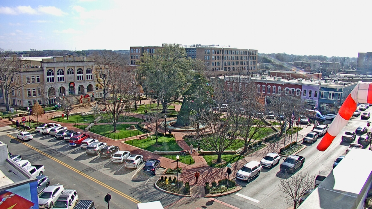 Thumbnail for current weather camera view from Walton�s 5 & 10 in Bentonville, Arkansas