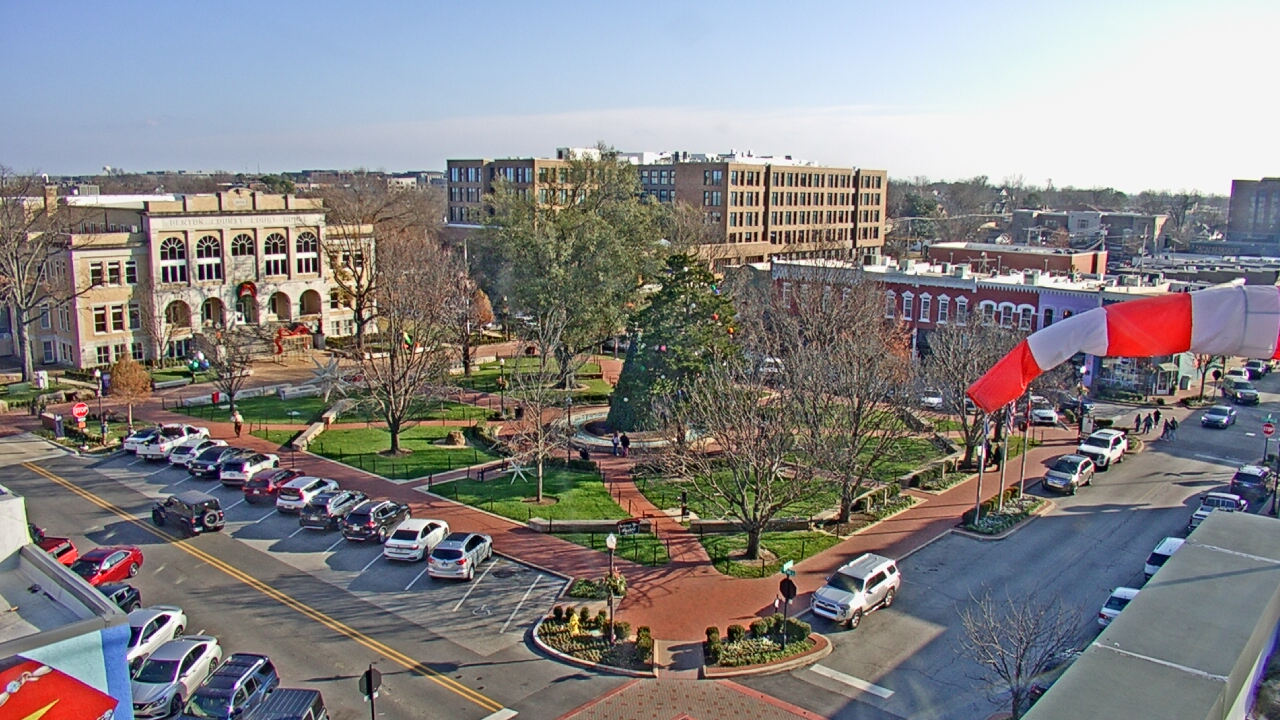 Thumbnail for current weather camera view from Walton�s 5 & 10 in Bentonville, Arkansas