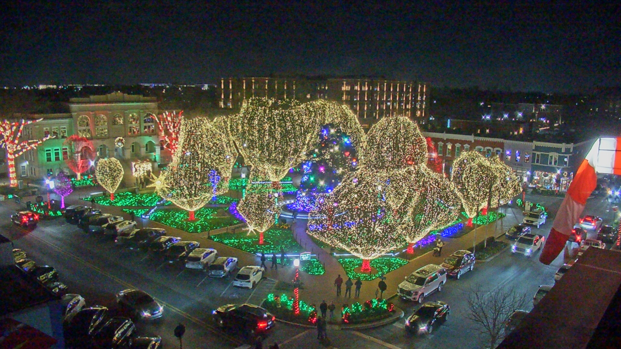 Thumbnail for current weather camera view from Walton�s 5 & 10 in Bentonville, Arkansas