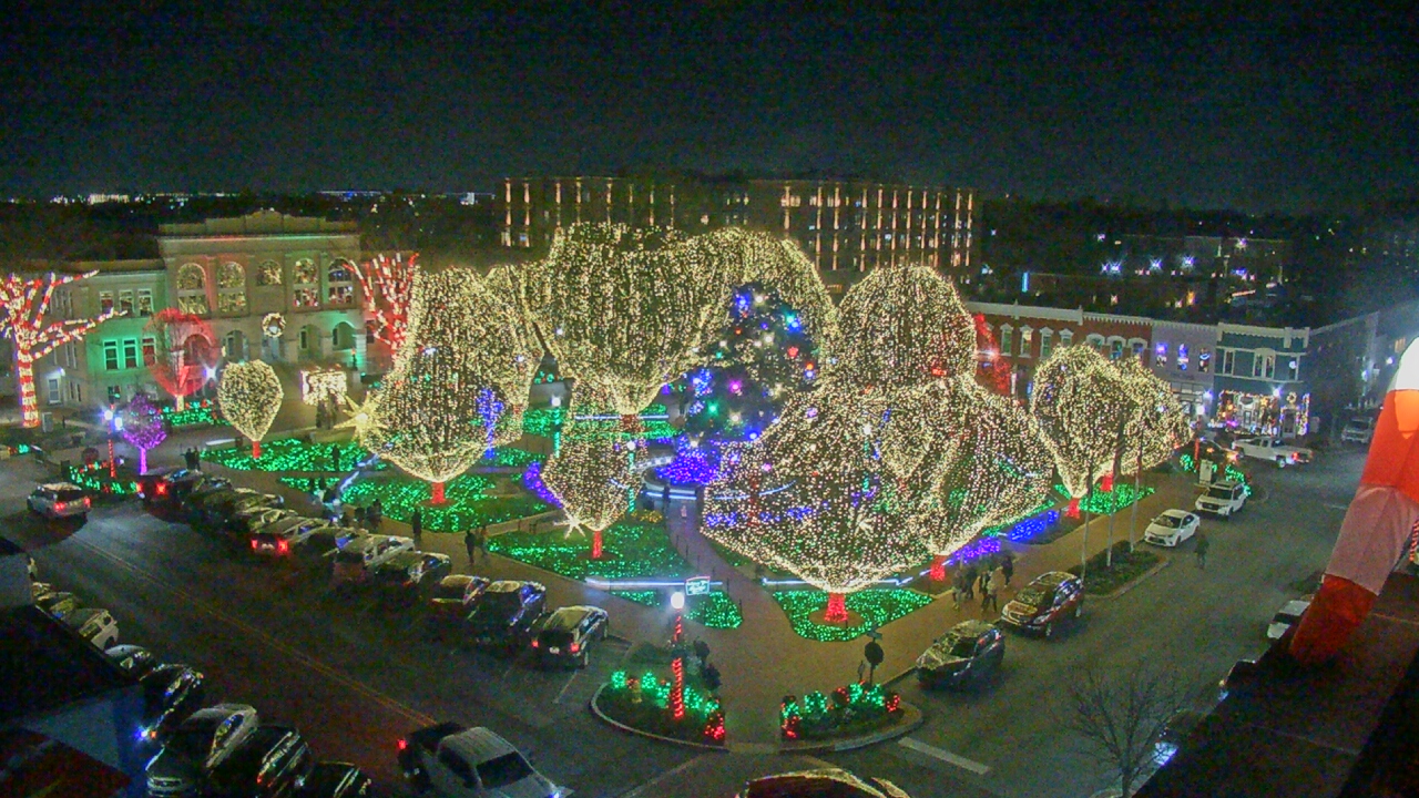 Thumbnail for current weather camera view from Walton�s 5 & 10 in Bentonville, Arkansas