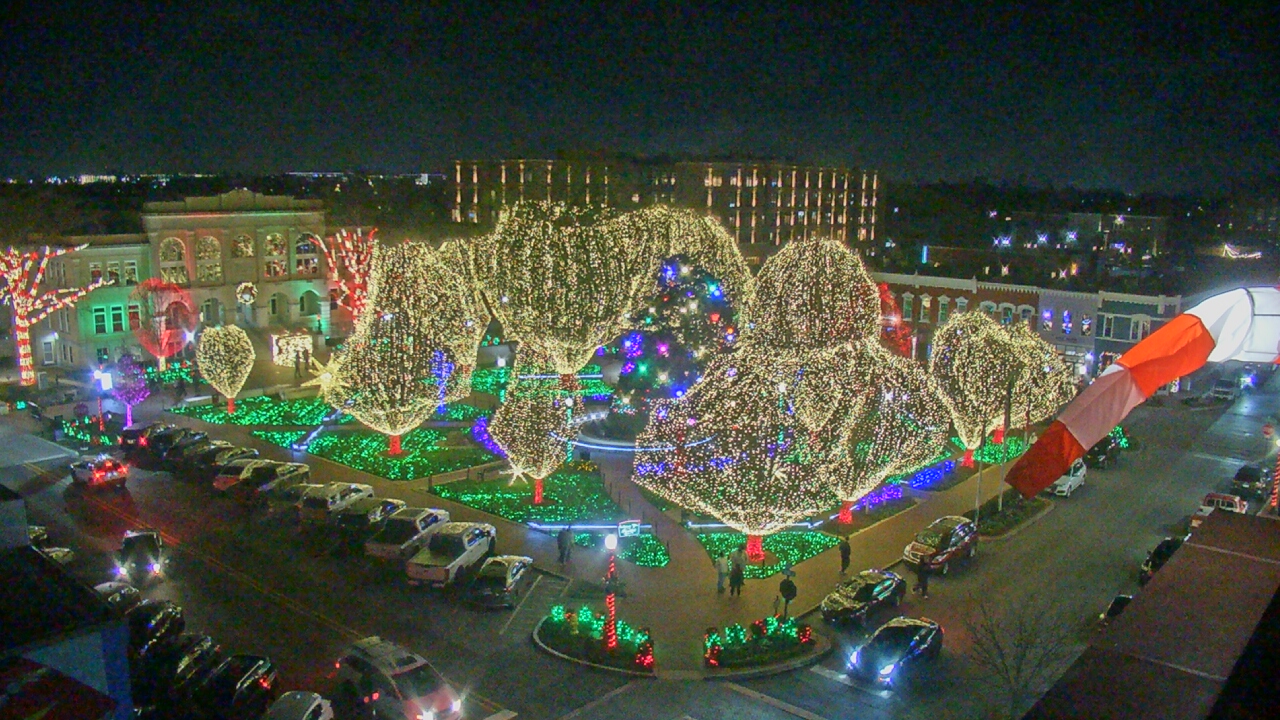 Thumbnail for current weather camera view from Walton�s 5 & 10 in Bentonville, Arkansas