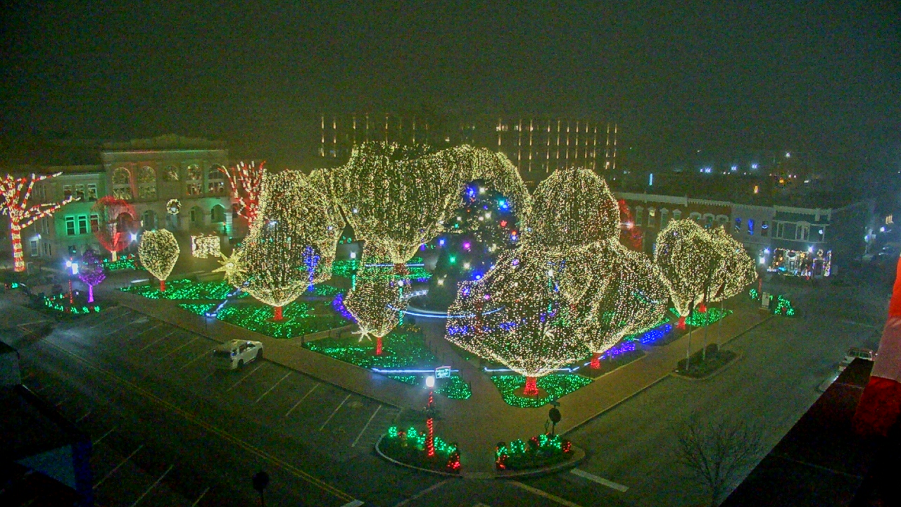 Thumbnail for current weather camera view from Walton�s 5 & 10 in Bentonville, Arkansas