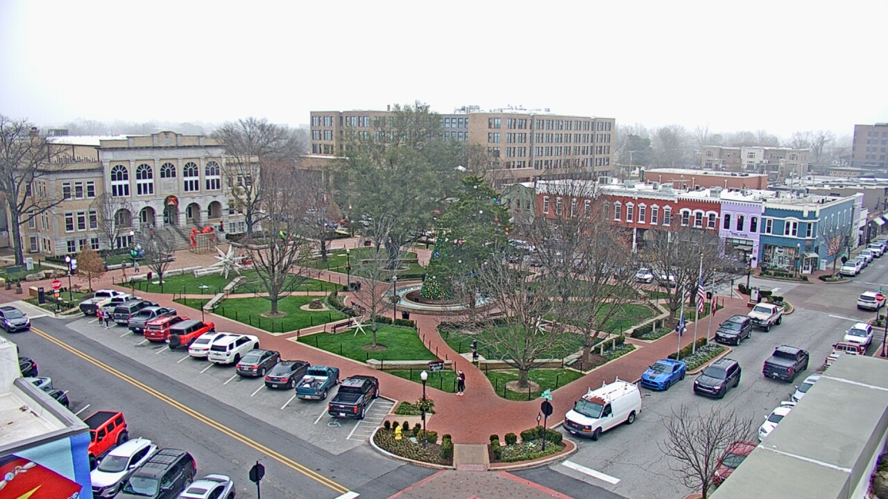 Thumbnail for current weather camera view from Walton�s 5 & 10 in Bentonville, Arkansas