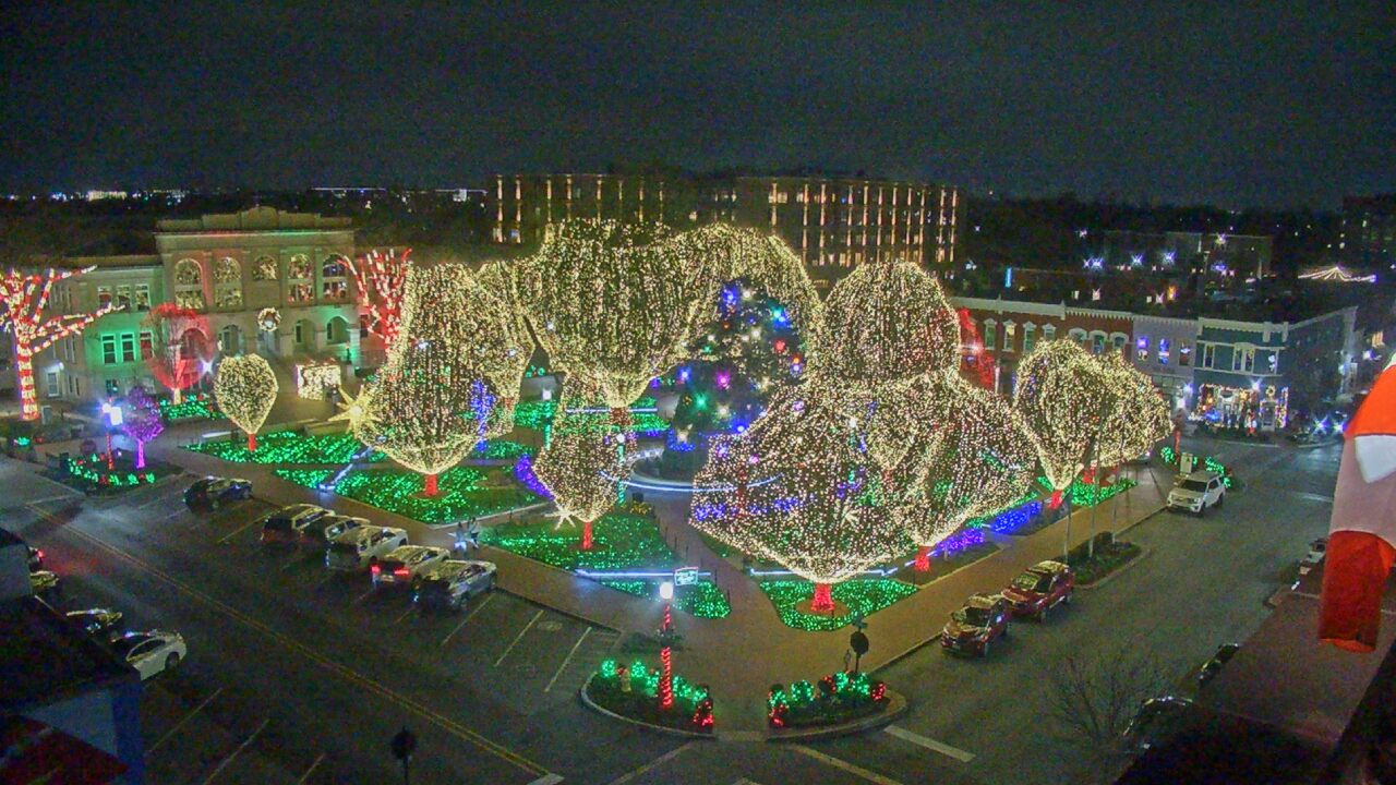 Thumbnail for current weather camera view from Walton�s 5 & 10 in Bentonville, Arkansas