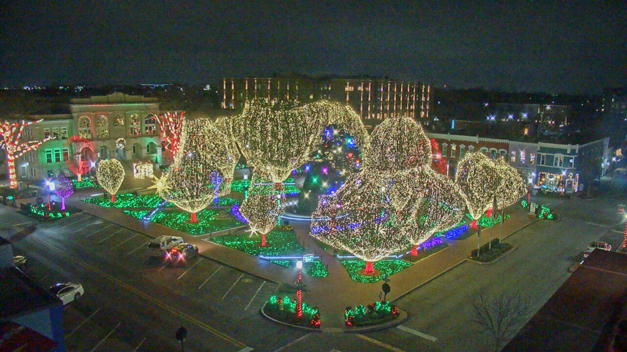 Thumbnail for current weather camera view from Walton�s 5 & 10 in Bentonville, Arkansas