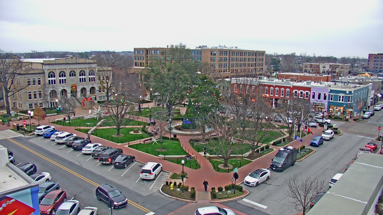 Thumbnail for current weather camera view from Walton�s 5 & 10 in Bentonville, Arkansas