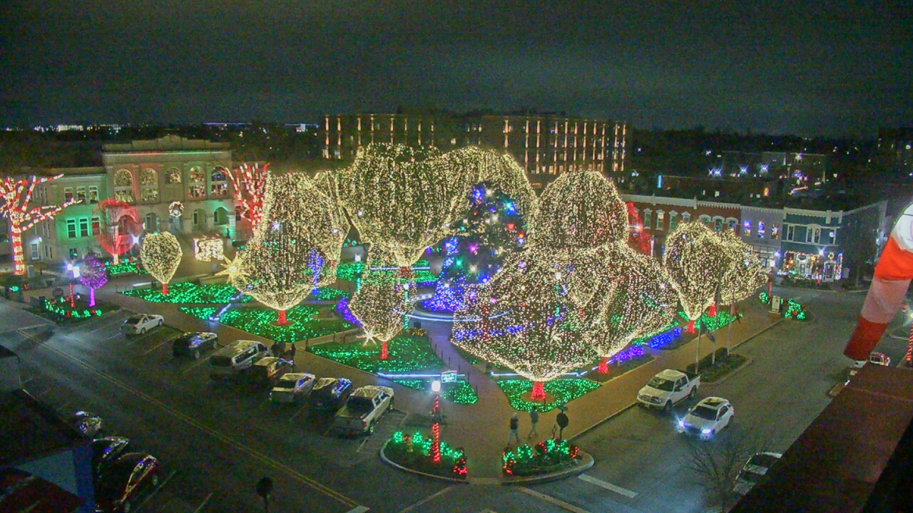 Thumbnail for current weather camera view from Walton�s 5 & 10 in Bentonville, Arkansas