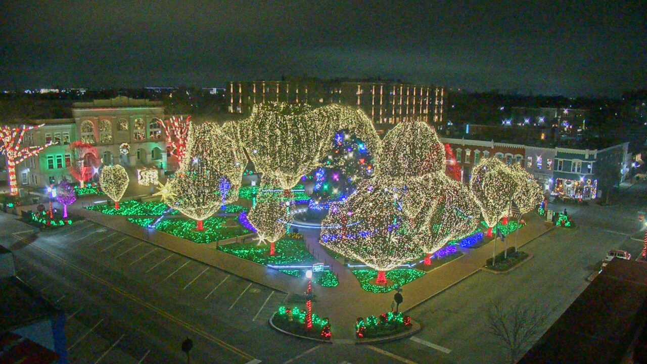 Thumbnail for current weather camera view from Walton�s 5 & 10 in Bentonville, Arkansas